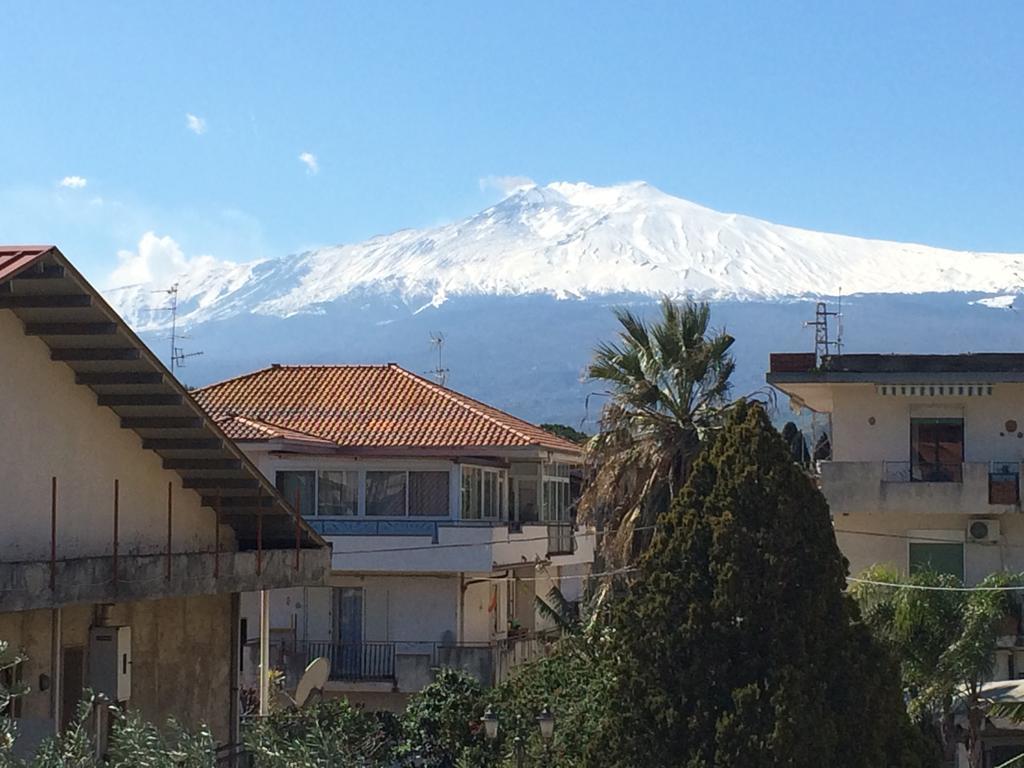 Etna View Affittacamere Giardini Naxos Dış mekan fotoğraf